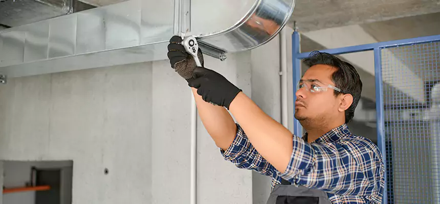 Our Clogged Air Duct Repair Services in Oak Creek, WI